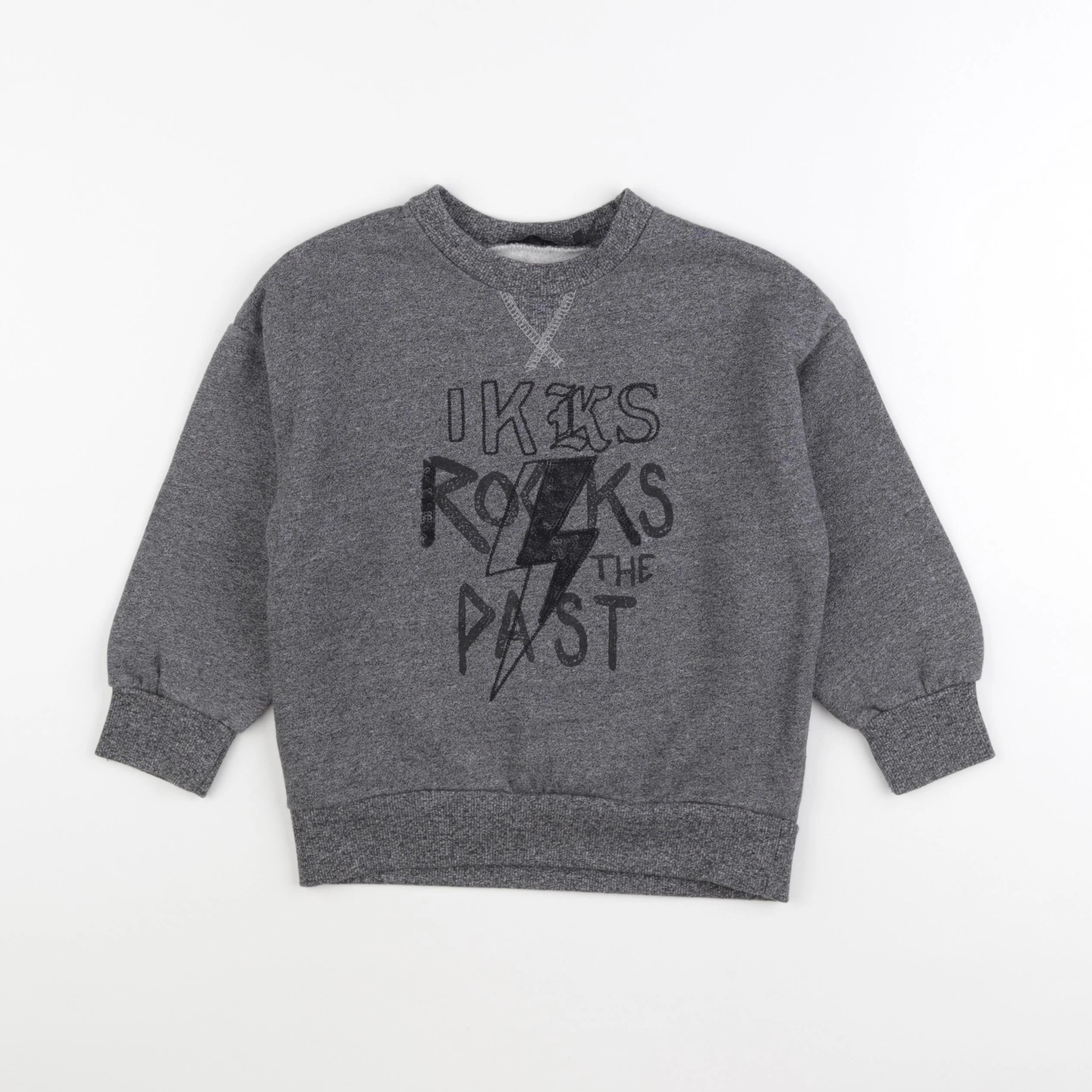 IKKS - sweat gris - 4 ans
