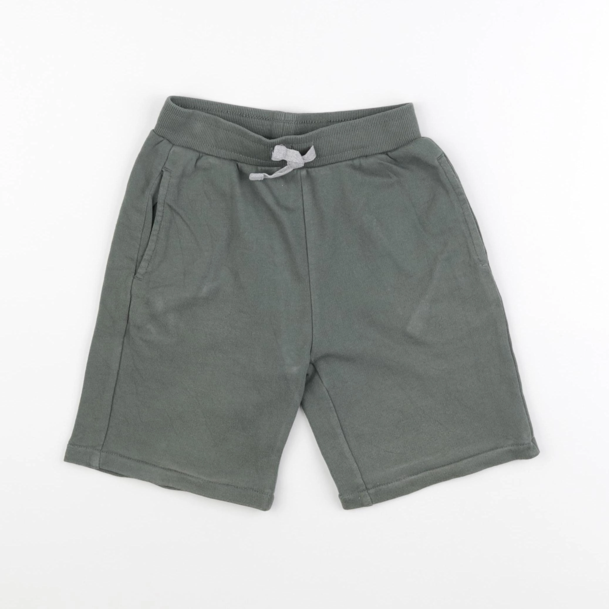 Vertbaudet - short vert - 8 ans