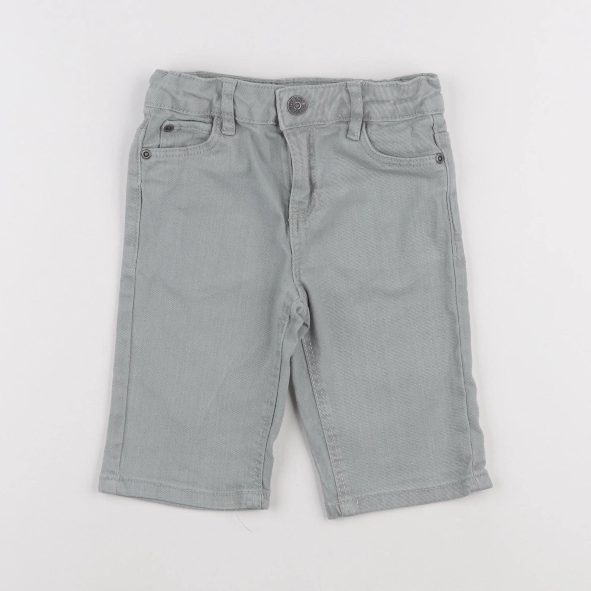 Vertbaudet - short vert - 4 ans