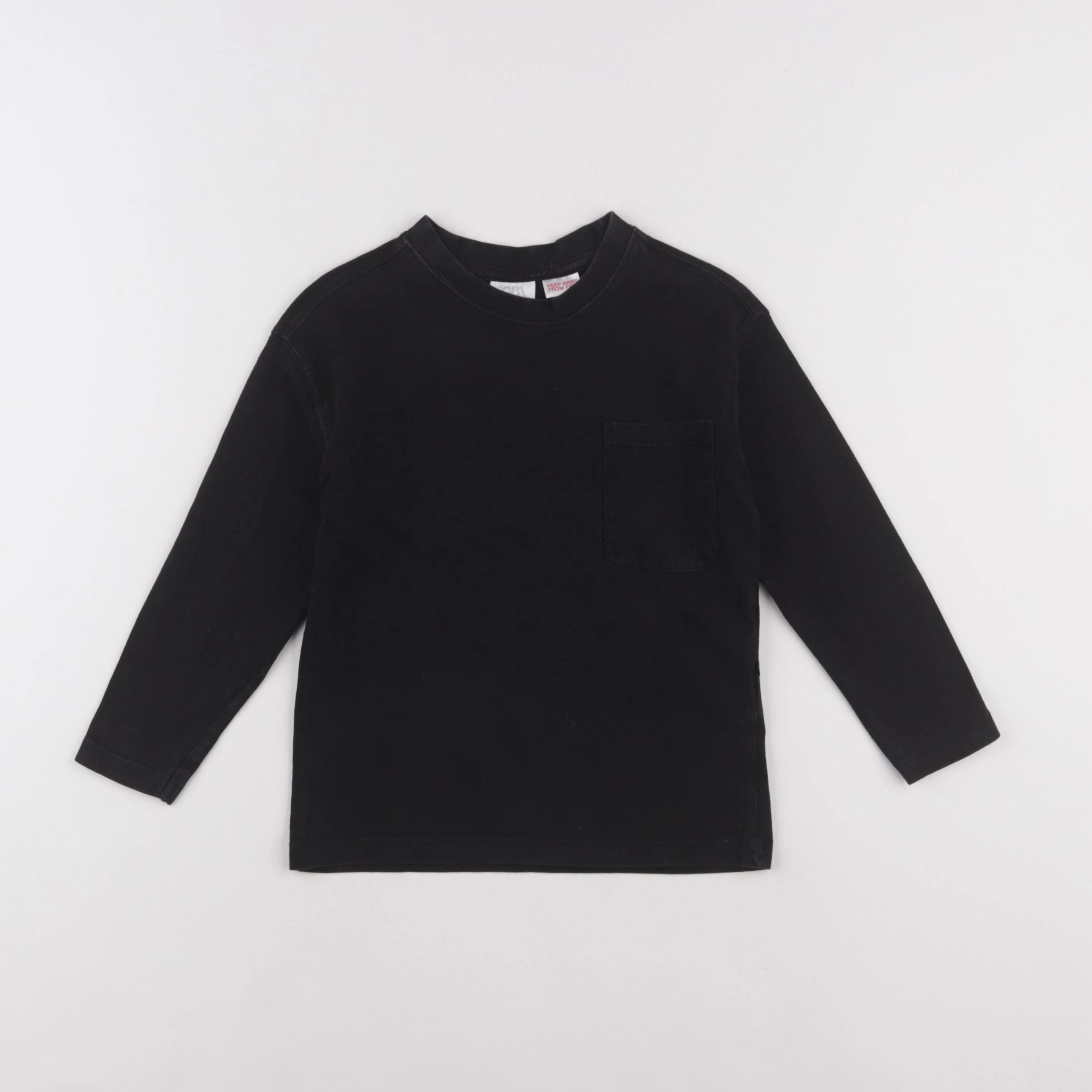 Zara - tee-shirt noir - 4 ans