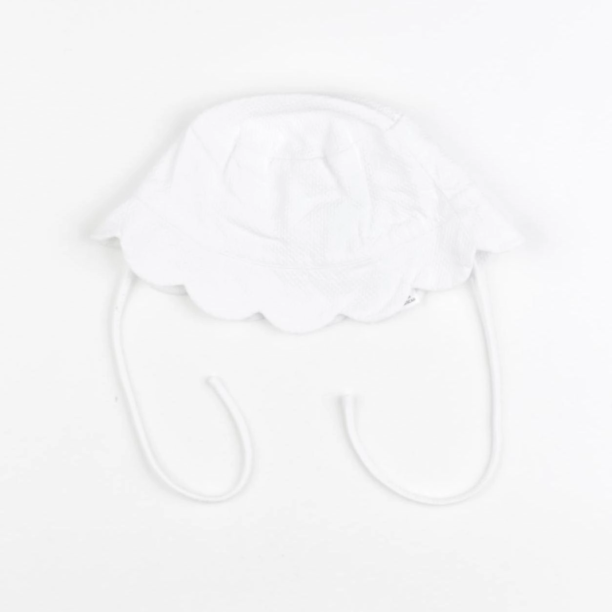 Jacadi - chapeau blanc - 3 mois