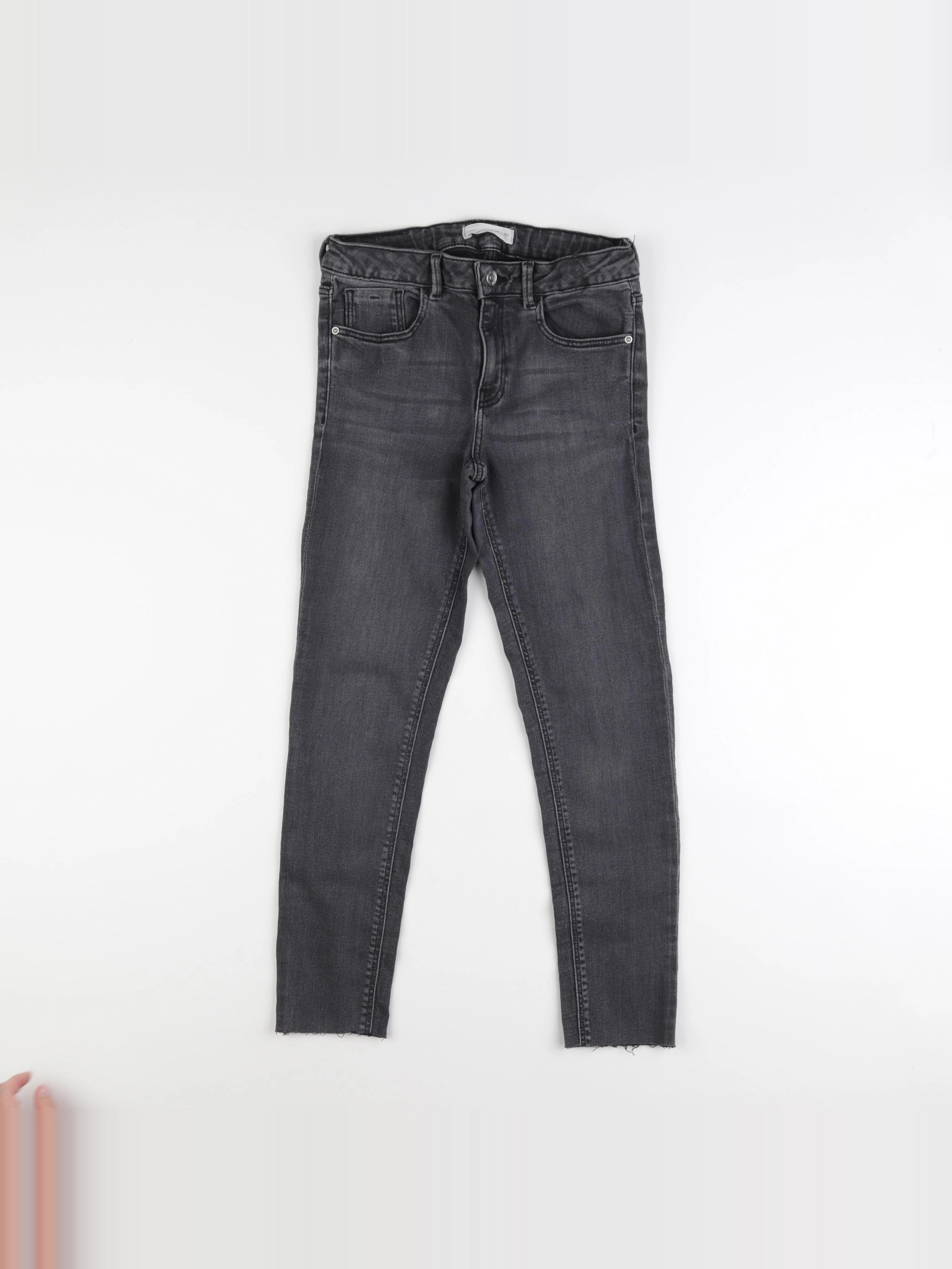 Zara - jean noir - 11/12 ans
