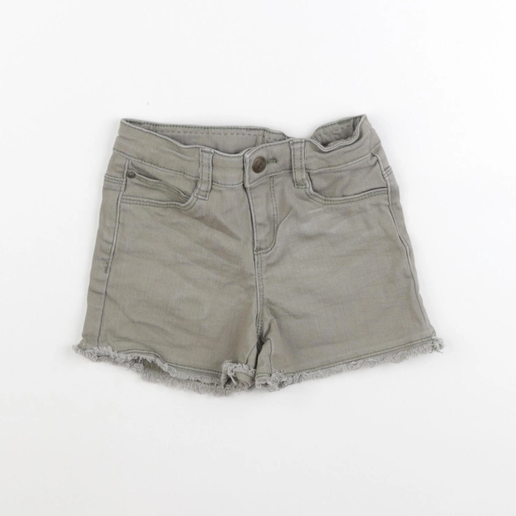 Tape à l'oeil - short vert - 4 ans