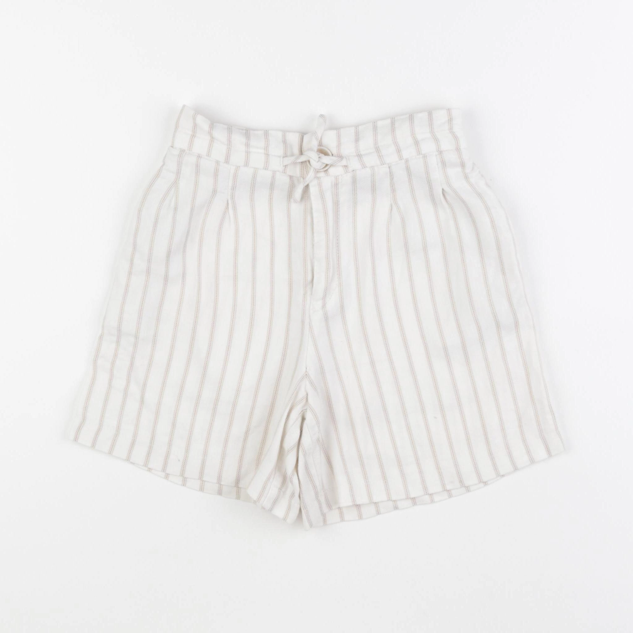 Zara - short beige - 9 ans
