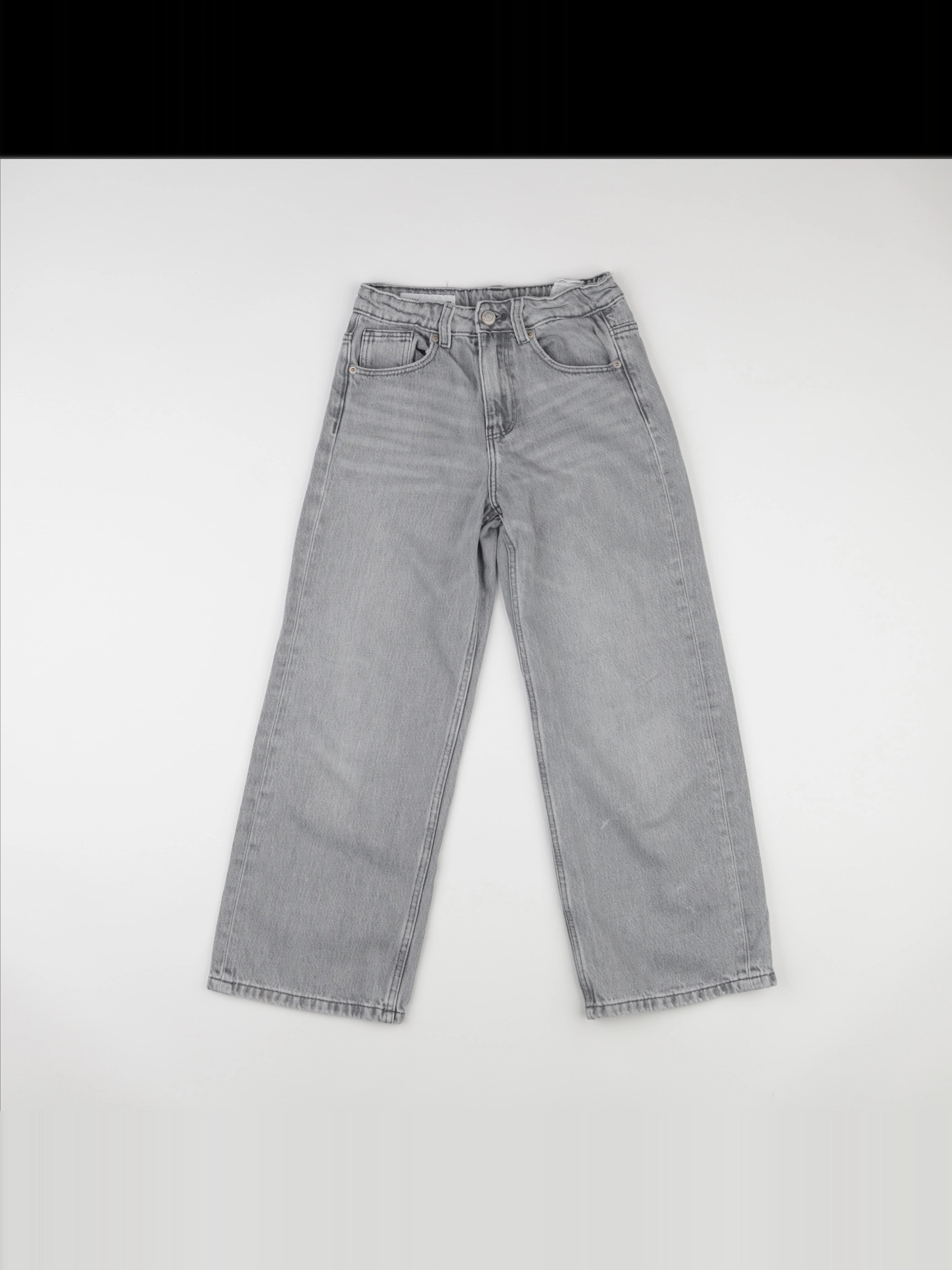 Zara - jean gris - 9 ans