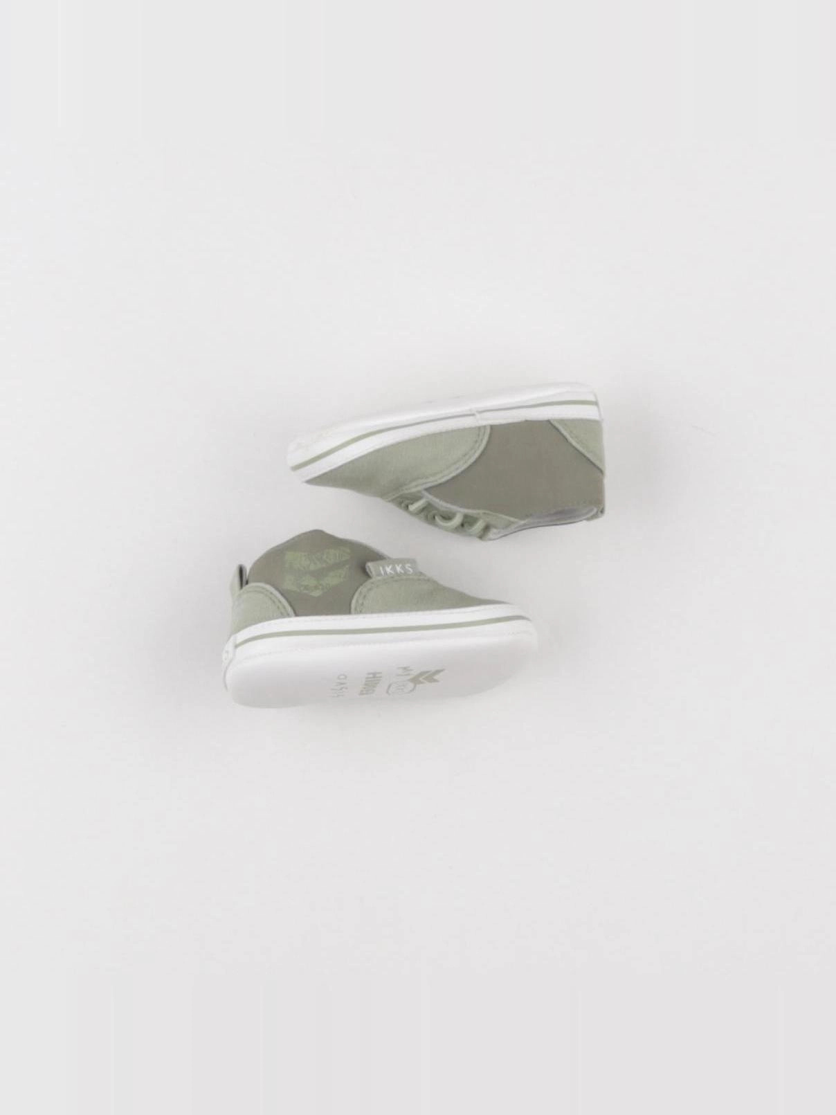 IKKS - chaussons vert - pointure 19/20
