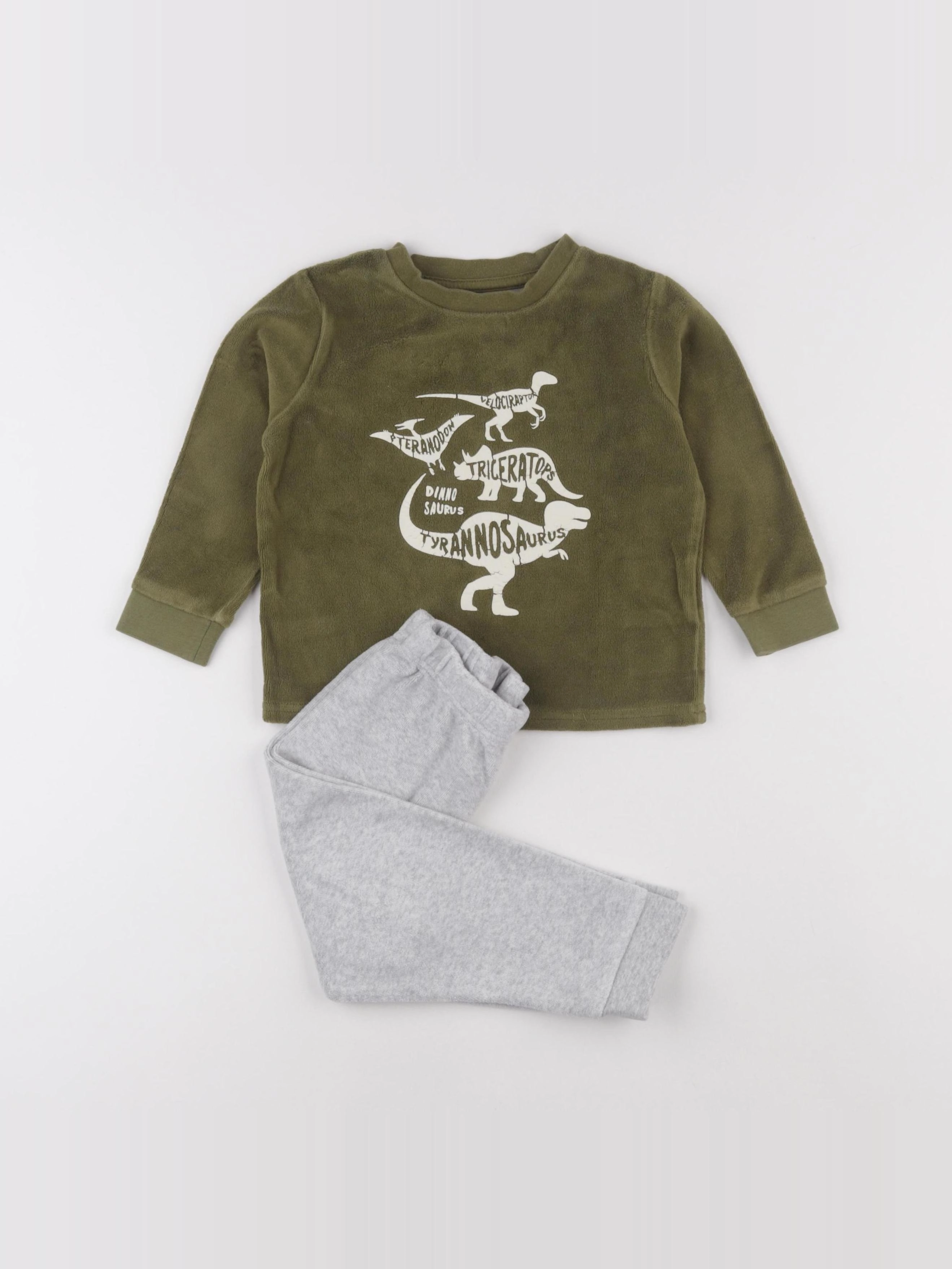 Vertbaudet - pyjama velours vert - 6 ans