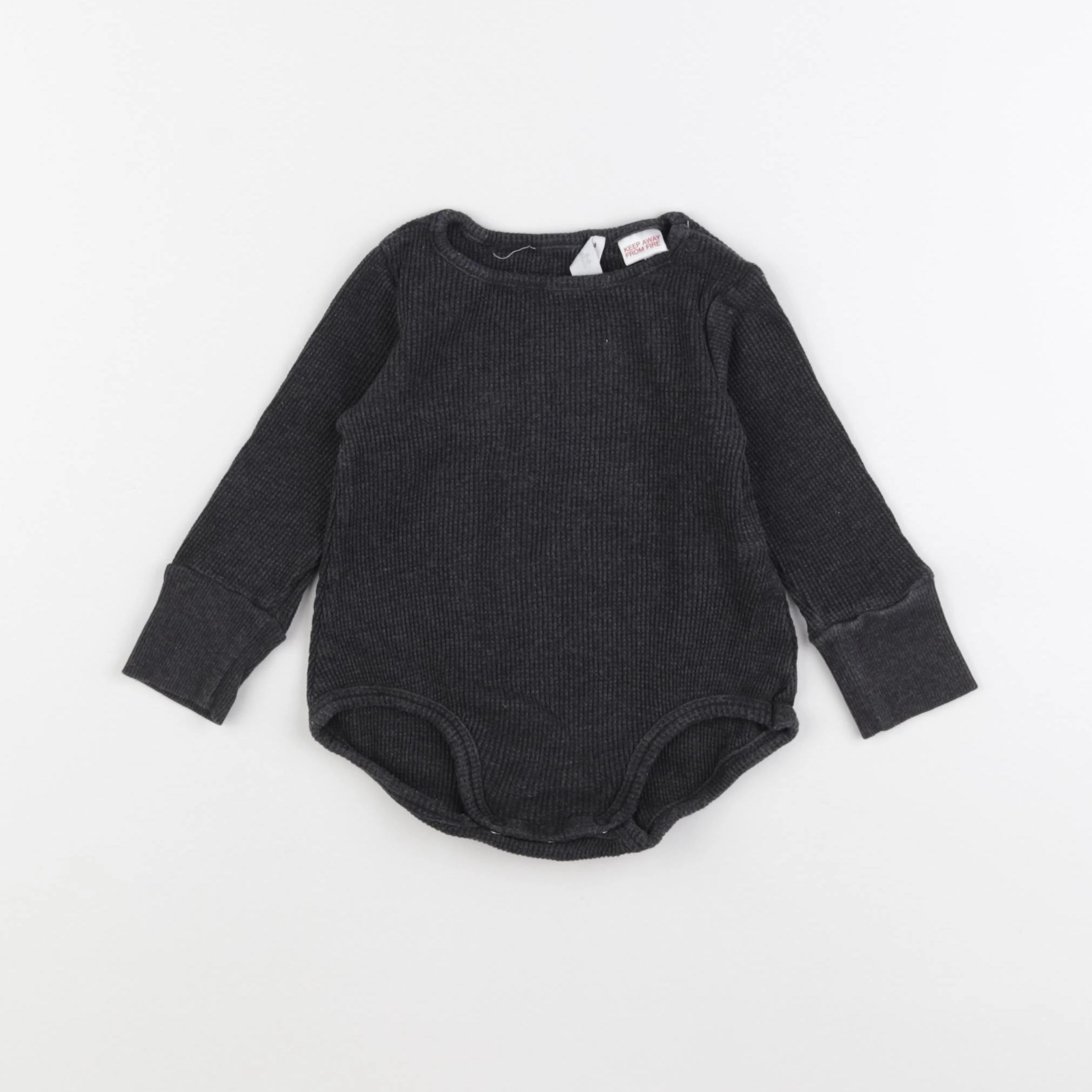 Zara - body gris - 6/9 mois