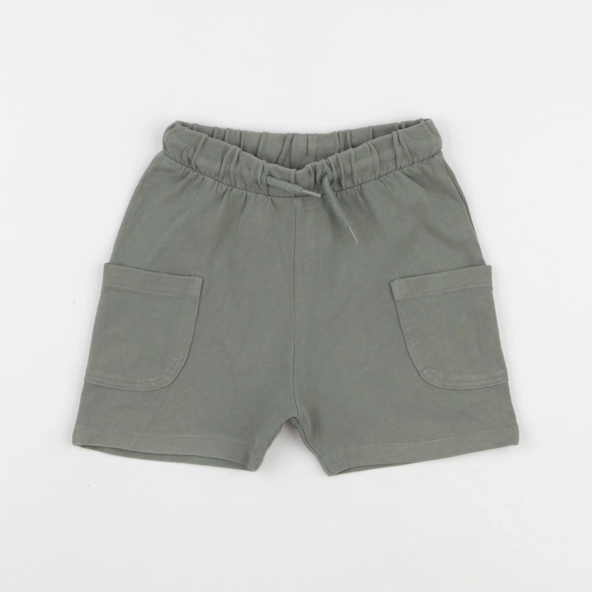 Vertbaudet - short vert - 18 mois