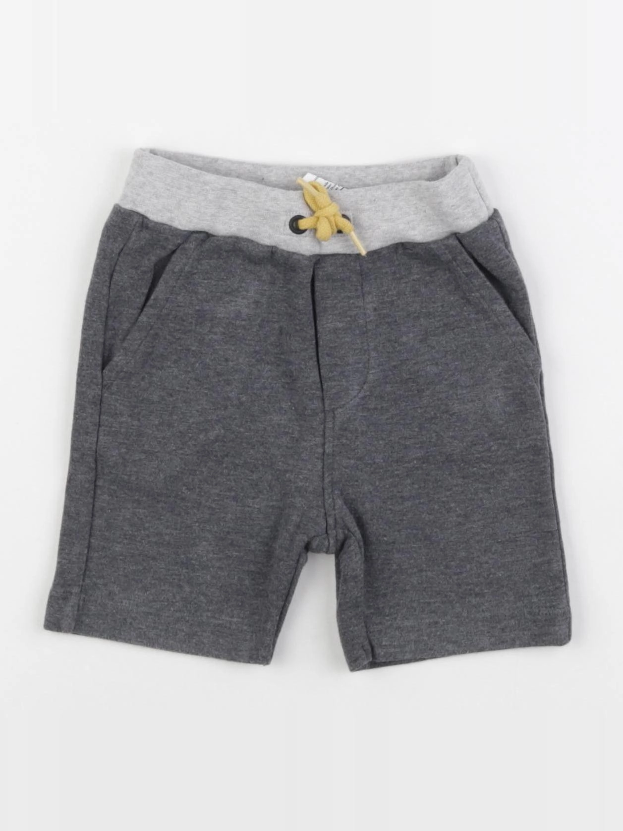 IKKS - short gris - 18 mois