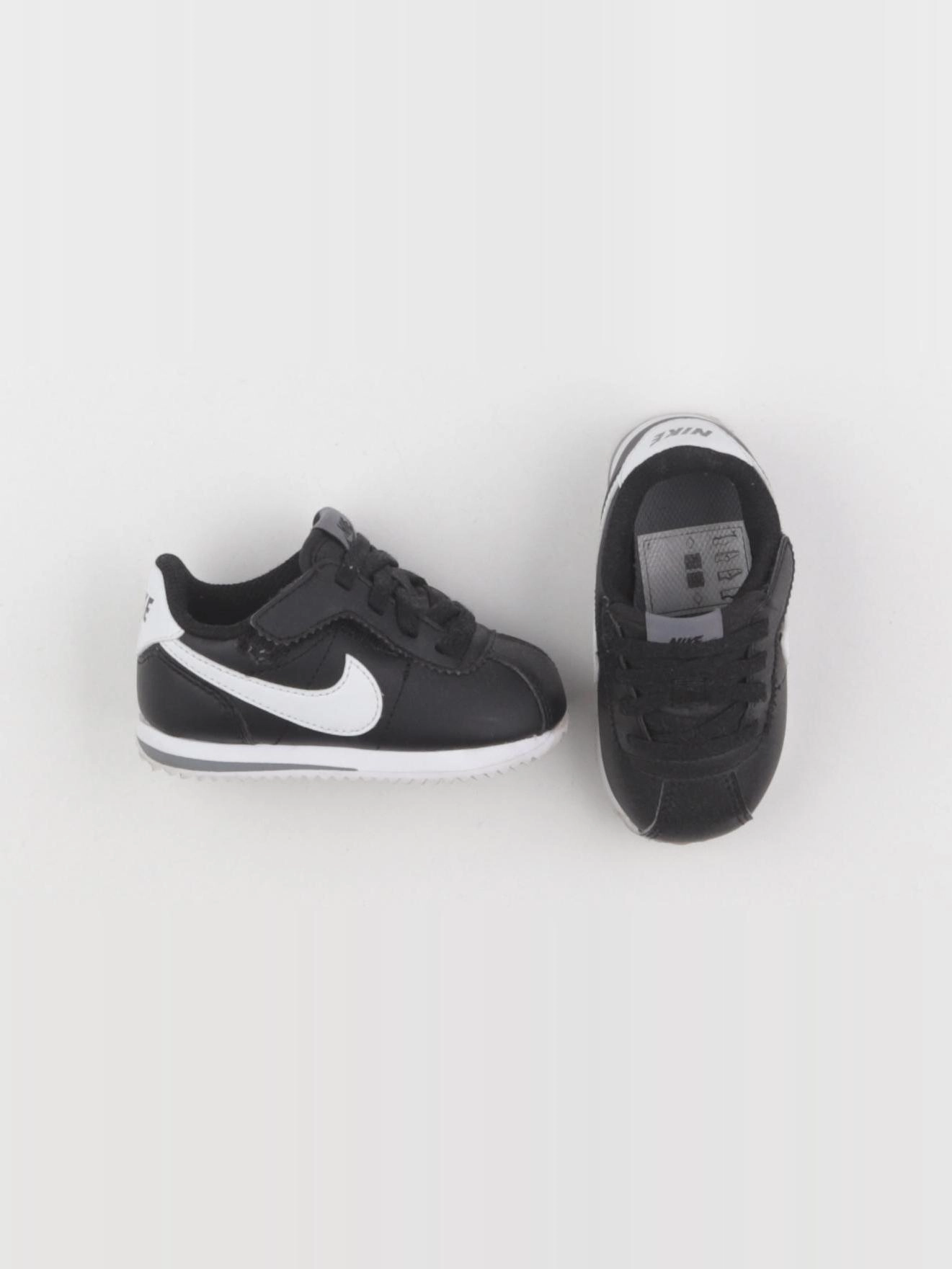 Nike - baskets noir - pointure 22