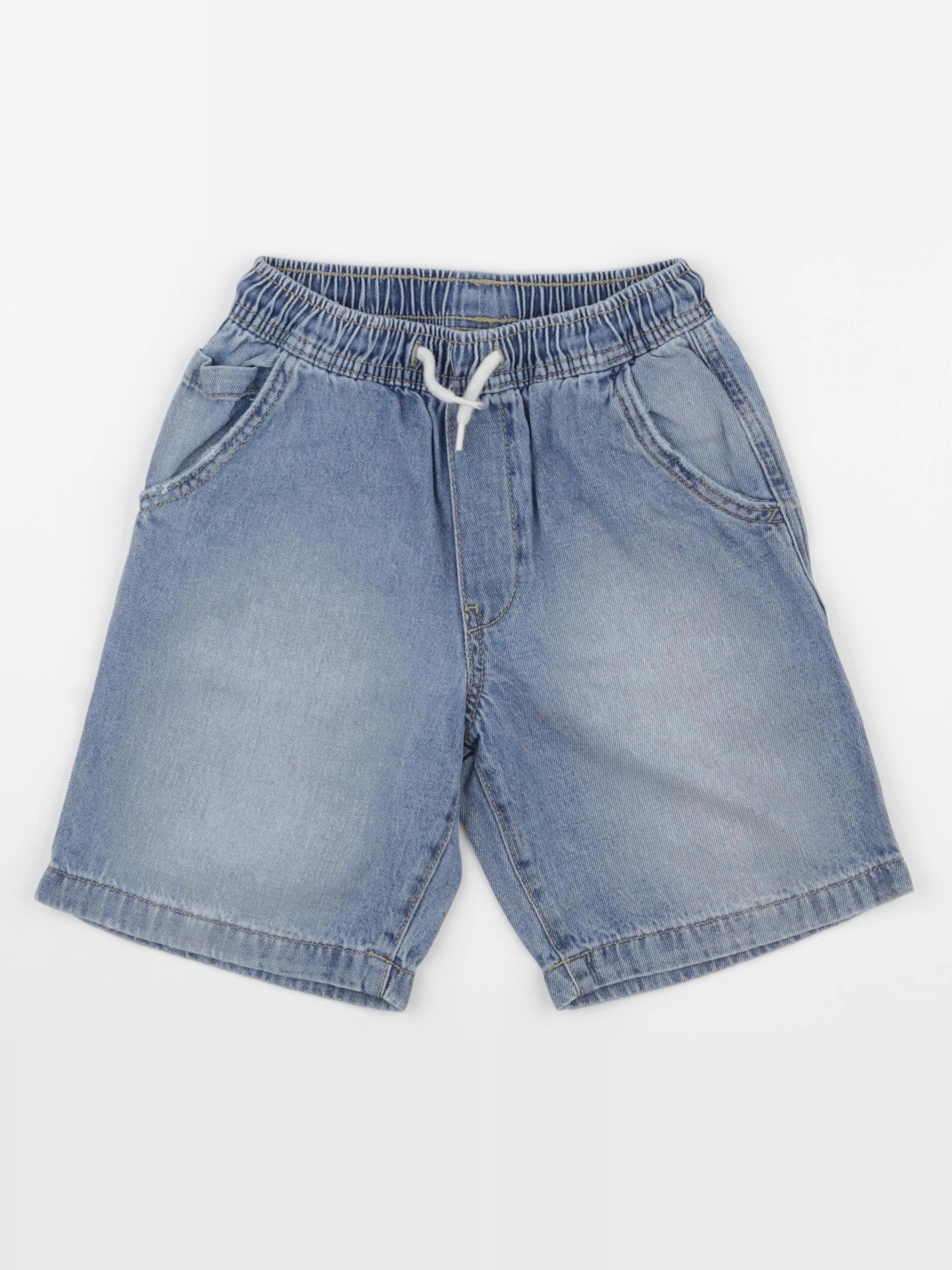 Zara - short bleu - 9 ans