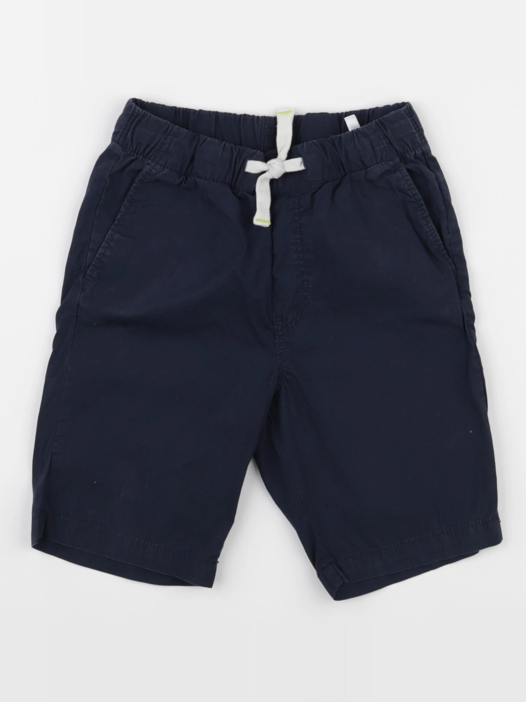 H&M - short bleu - 6/7 ans