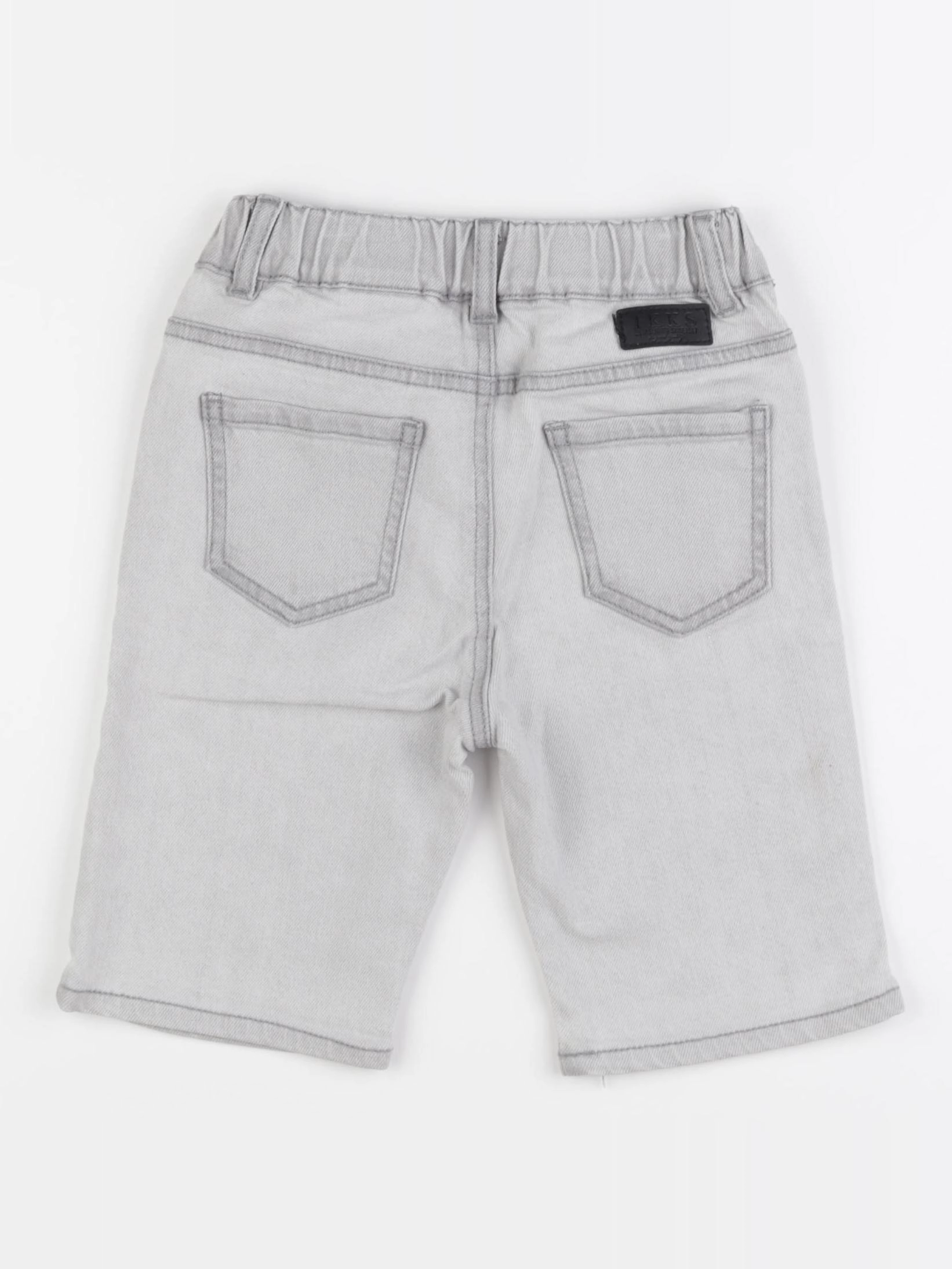 IKKS - short gris - 7 ans