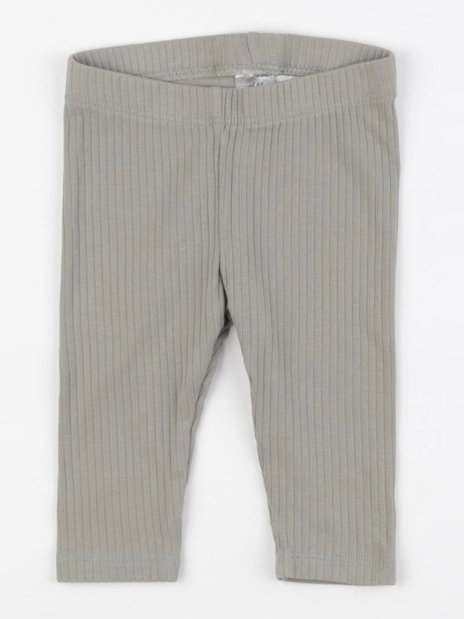 H&M - legging vert - 2/4 mois
