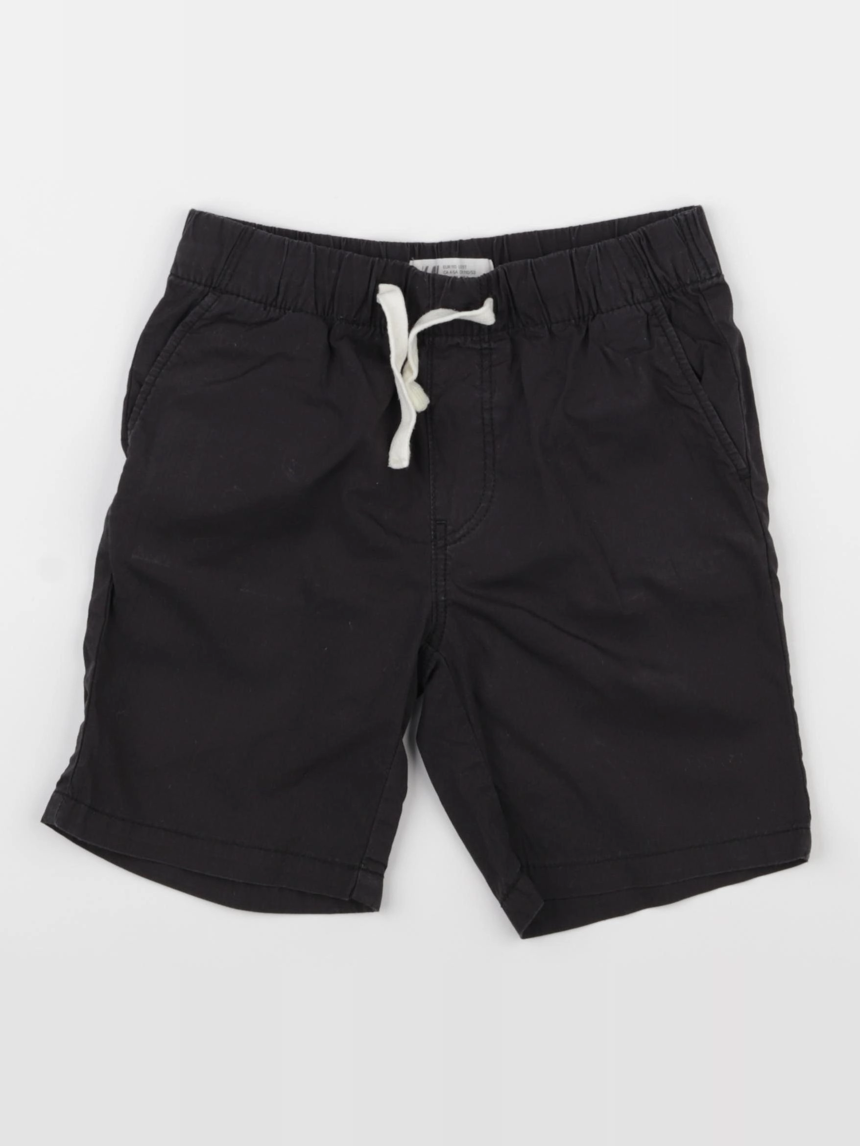 H&M - short noir - 4/5 ans