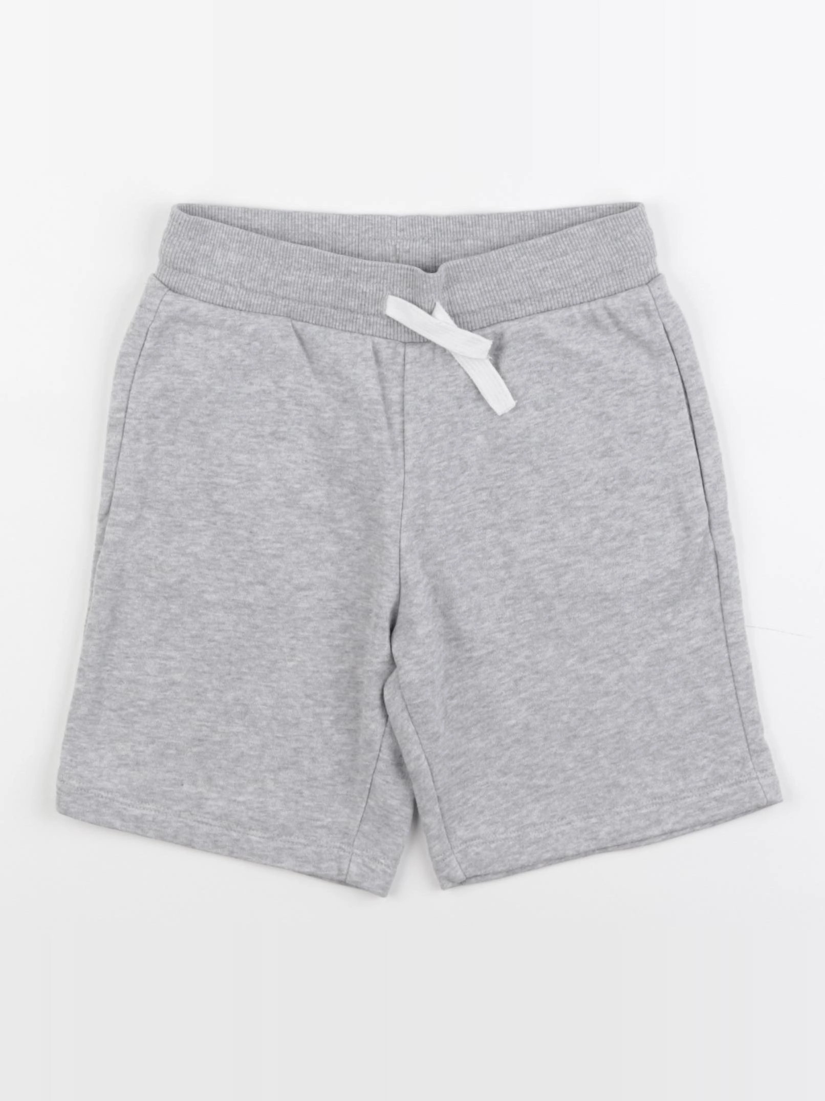 H&M - short gris - 6/7 ans