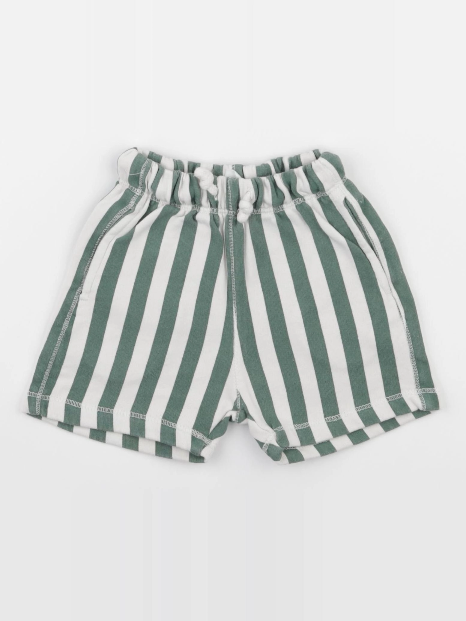 Zara - short blanc, vert - 2 ans