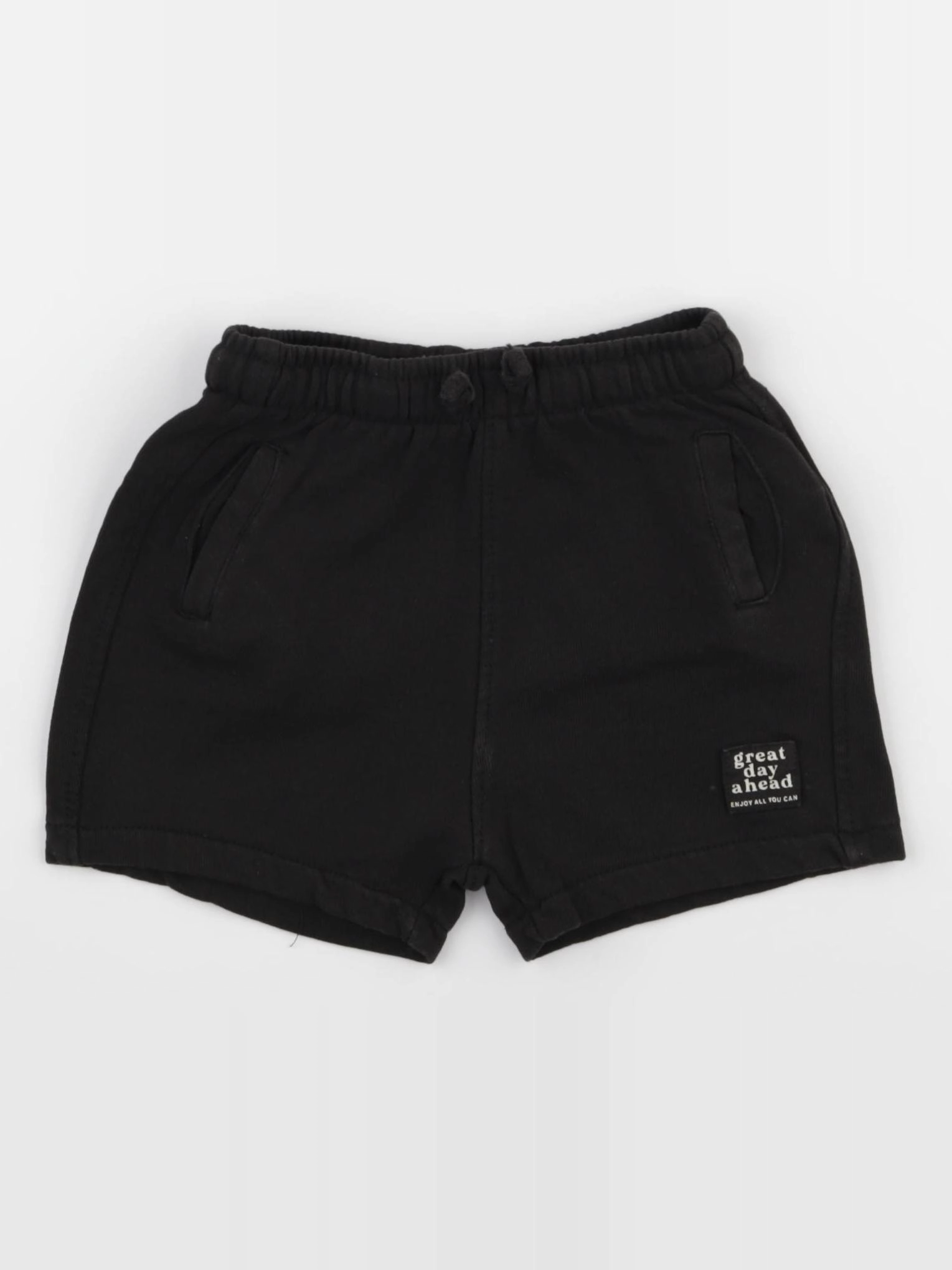 Zara - short noir - 2 ans