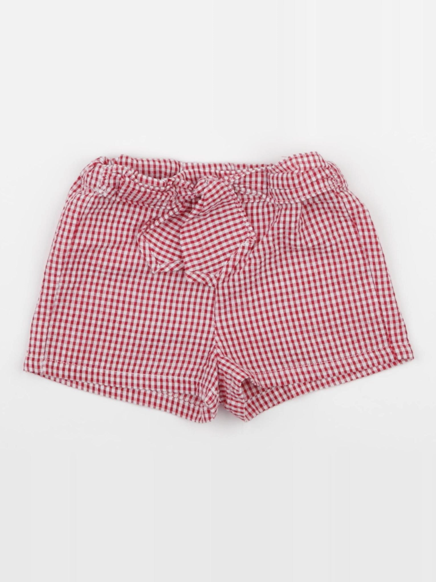 Lola Palacios - short rouge - 2 ans