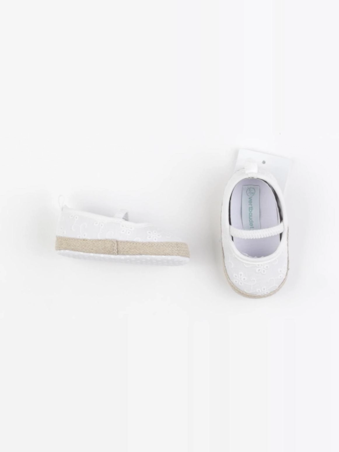 Vertbaudet - chaussons blanc - pointure 19