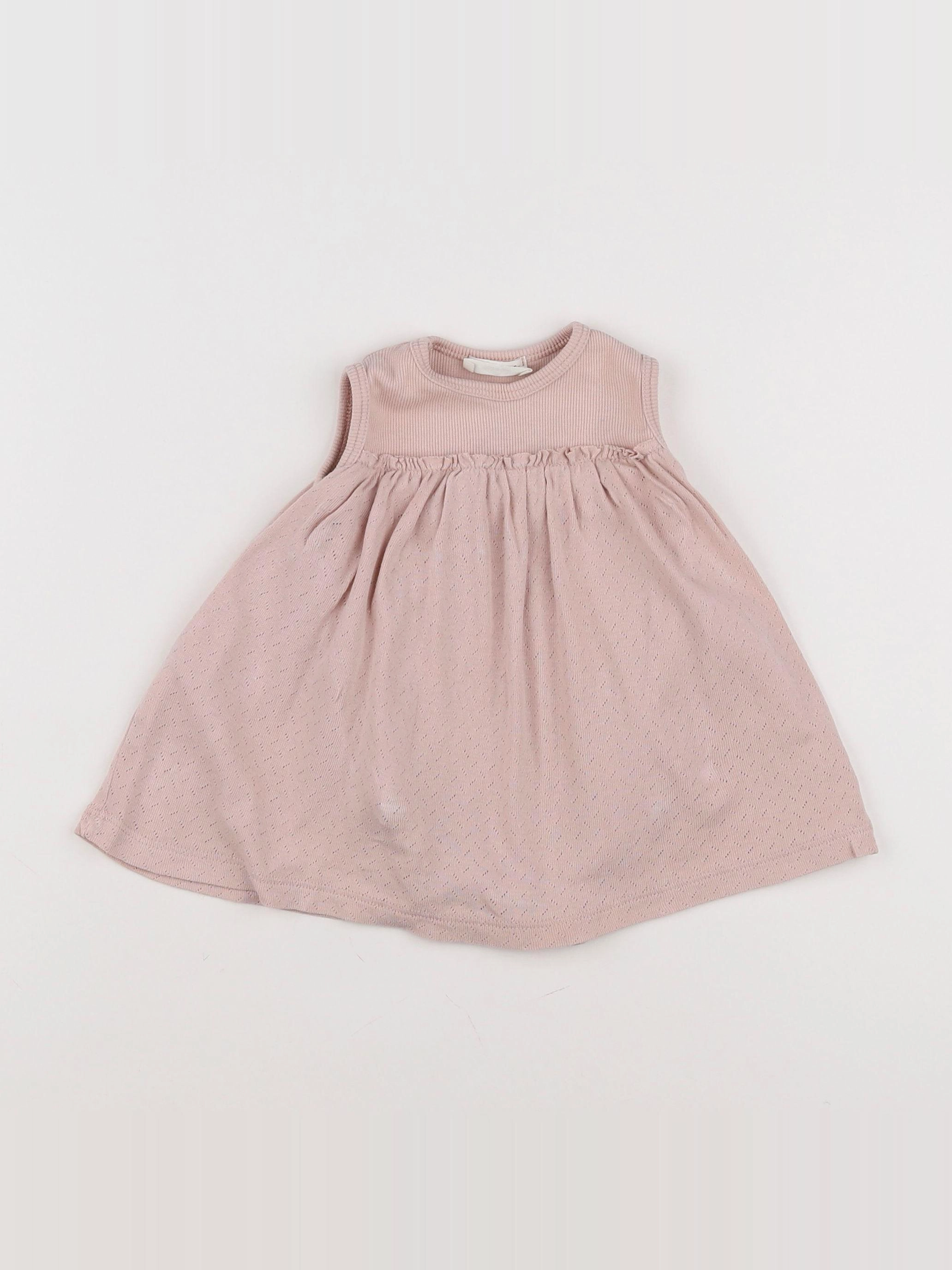 1+ In the family - body robe rose - 6 mois