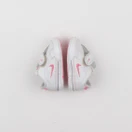 Nike - chaussons blanc - pointure 17