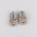 Vertbaudet - chaussons beige - pointure 18