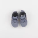 Nike - tennis élastiqué gris - pointure 22