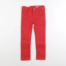 Vertbaudet - jean rouge - 4 ans