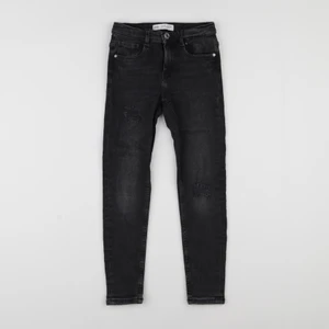 Zara - jean noir - 8 ans