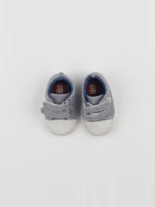 Tape à l'oeil - chaussons bleu - pointure 18/19