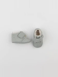 H&M - chaussons vert - pointure 16/17