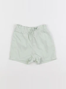 H&M - short vert - 12/18 mois
