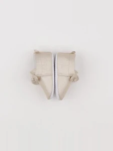 Vertbaudet - chaussons or - pointure 18/19