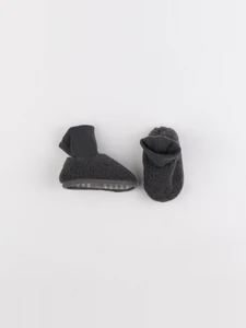 Zara - chaussons gris - pointure 15/16