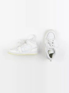 Nike - baskets blanc - pointure 30