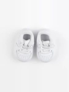 Nike - chaussons blanc - pointure 16