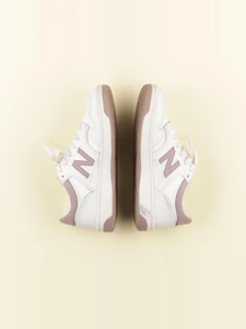 New Balance - baskets blanc, violet - pointure 33
