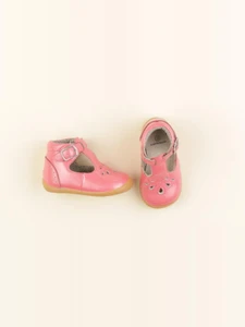 Vertbaudet - babies rose - pointure 17