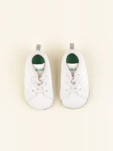 Adidas - chaussons blanc, vert - pointure 16