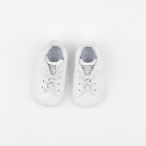 Adidas - chaussons blanc - pointure 17