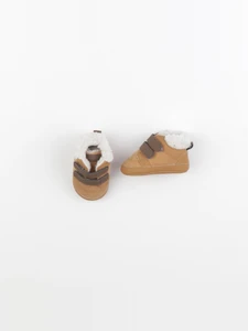 Obaïbi - chaussons marron - pointure 16/17
