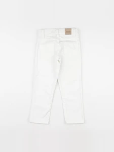 Bonnet à Pompon - pantalon blanc - 3 ans
