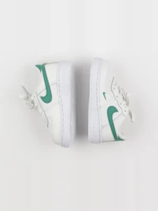 Nike - baskets blanc, vert - pointure 22
