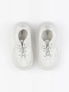 Zara - baskets blanc - pointure 27
