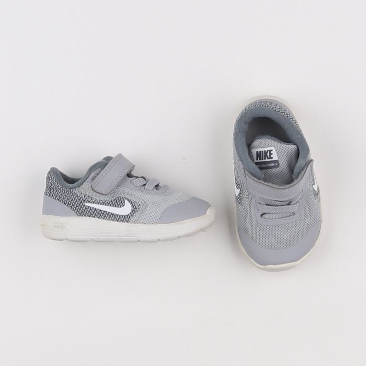 Nike - tennis élastiqué gris - pointure 19.5