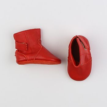 Easy Peasy - chaussons rouge - pointure 18/19