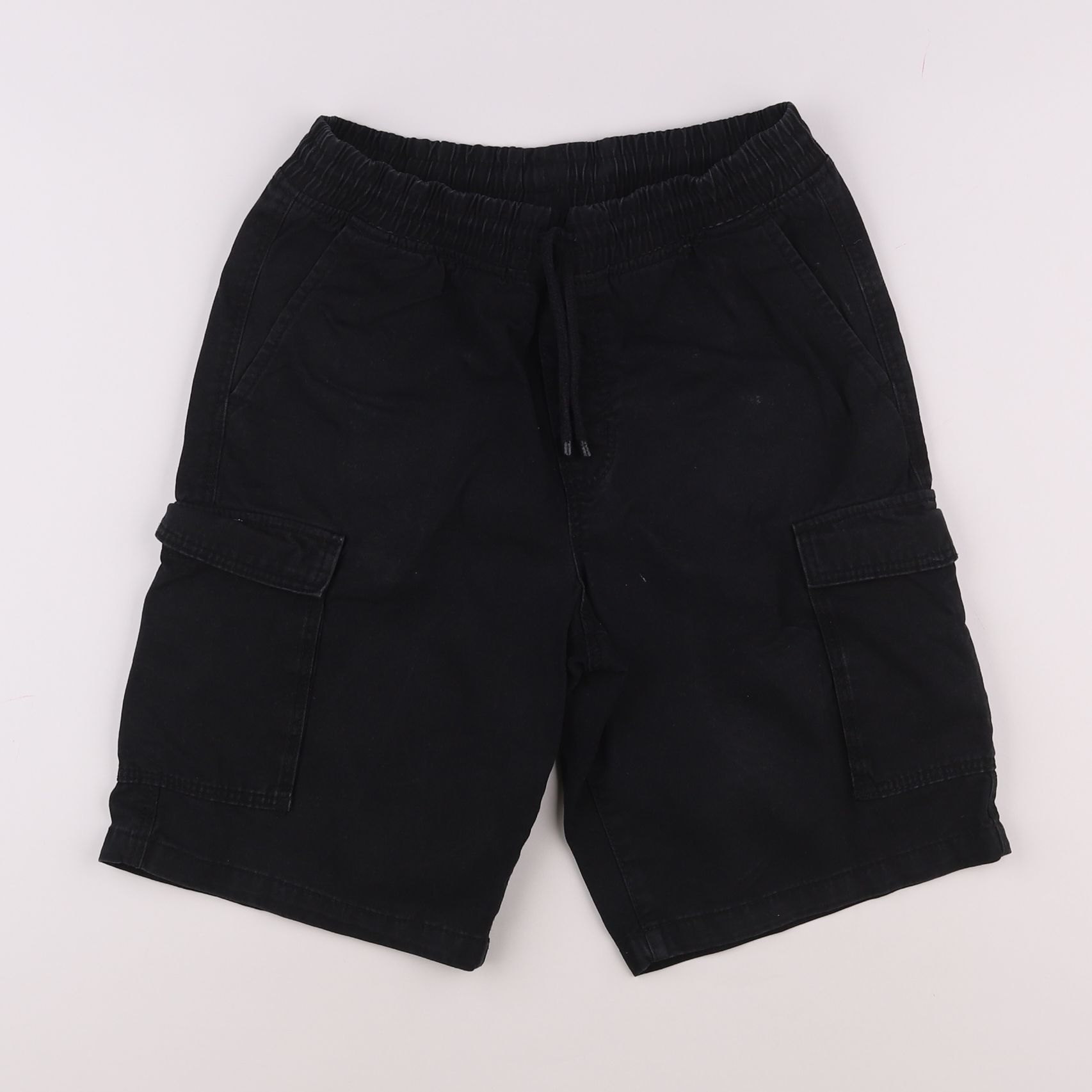 H&M - short noir - 11/12 ans