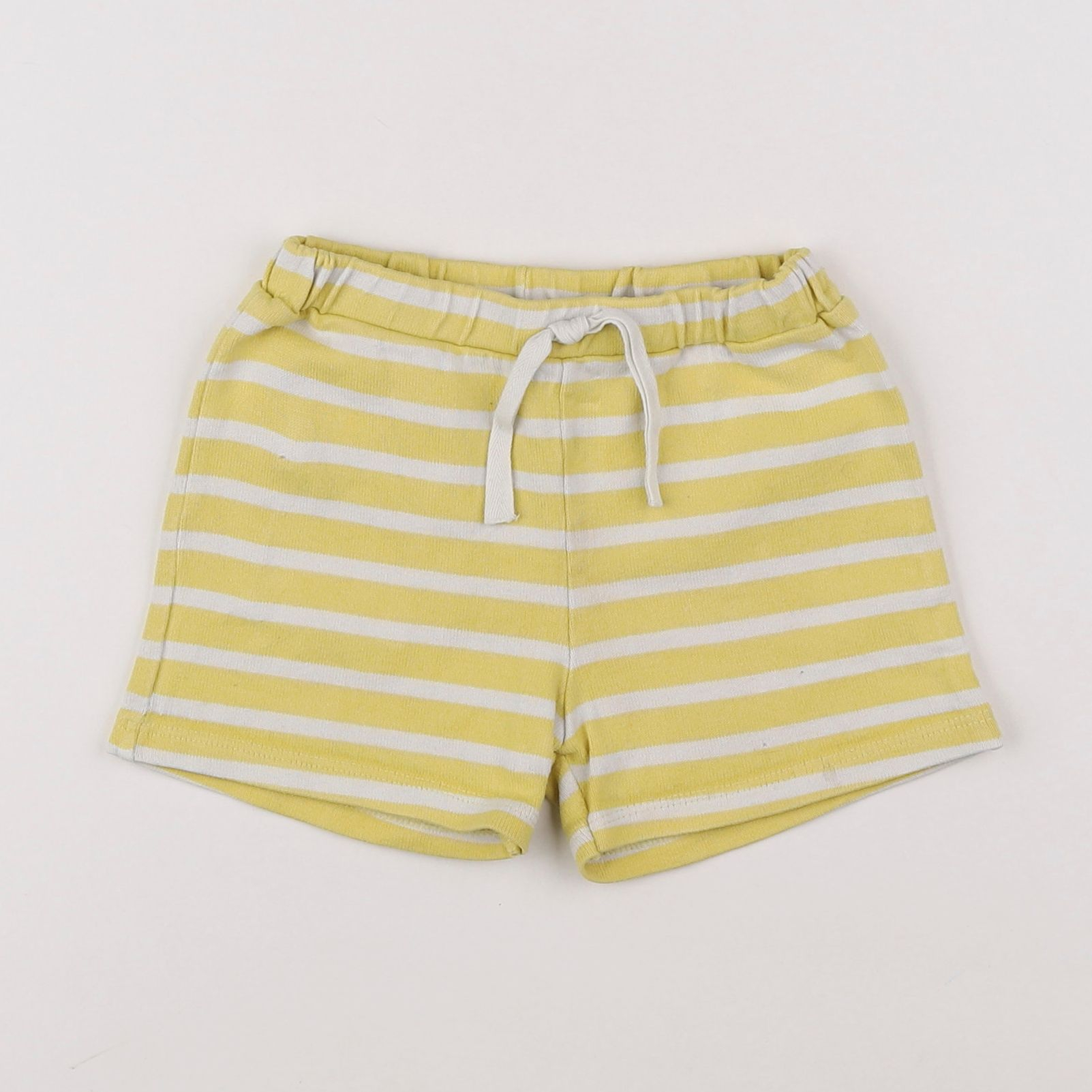 Petit Bateau - short jaune - 3 ans